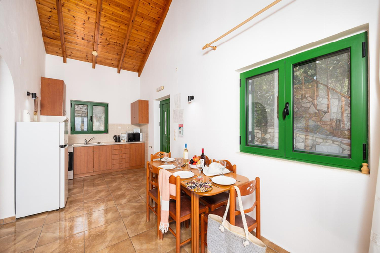 Others 5, Villa Anastasia, Ionian Islands