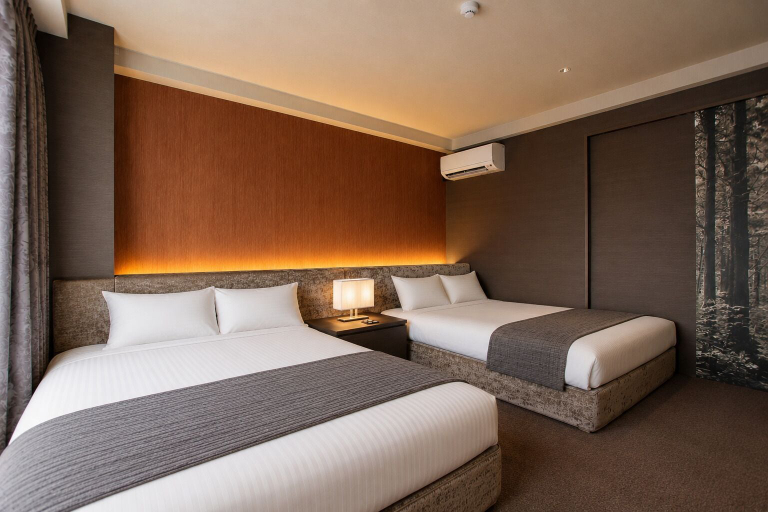 Bedroom 3, The Only View, Osaka