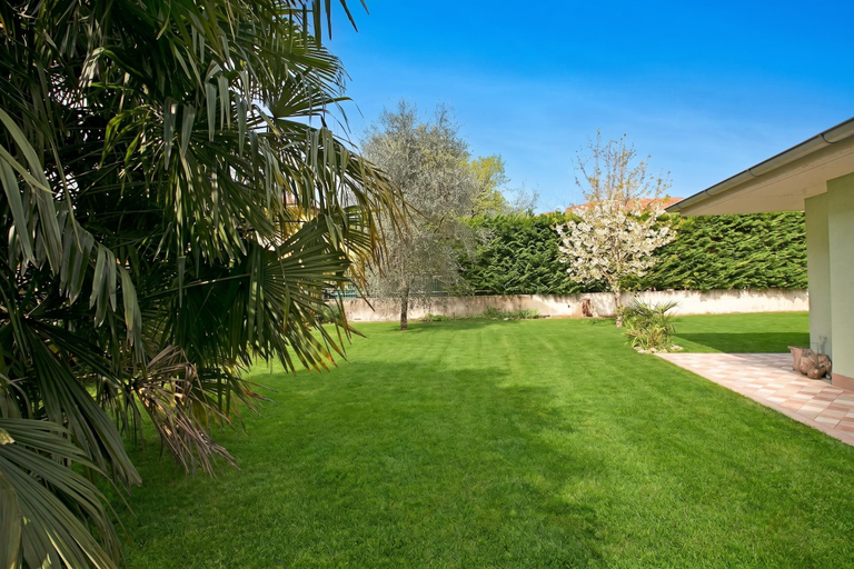 Property grounds 4, Saras Garden Home, Trento