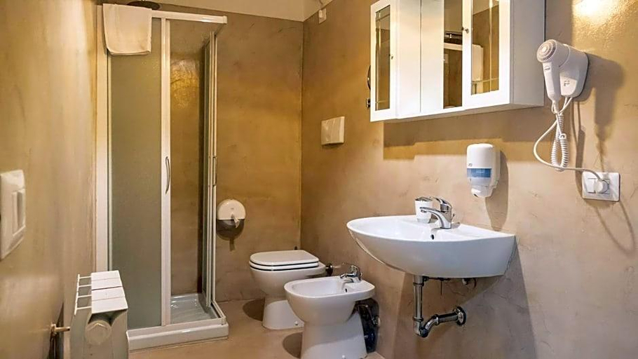 Bathroom 4, Hotel Venezia Park, Verona
