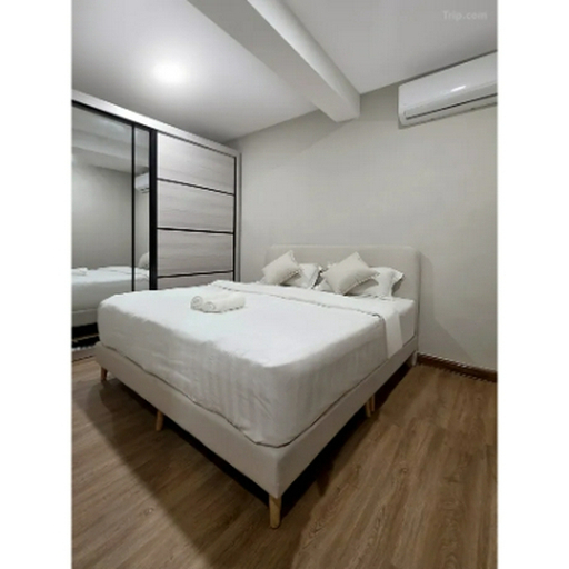 Others 3, Juichi Airbnb (managed by Room V), Kluang