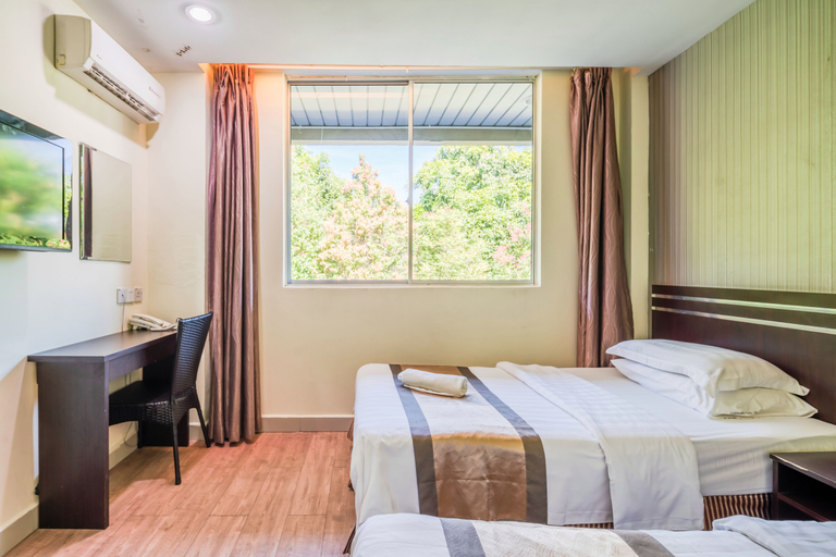 Bedroom 2, Goldenhill Hotel, Kota Kinabalu