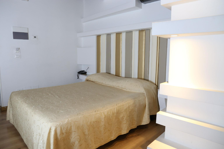 Bedroom 3, Albergo del Centro Storico, Salerno
