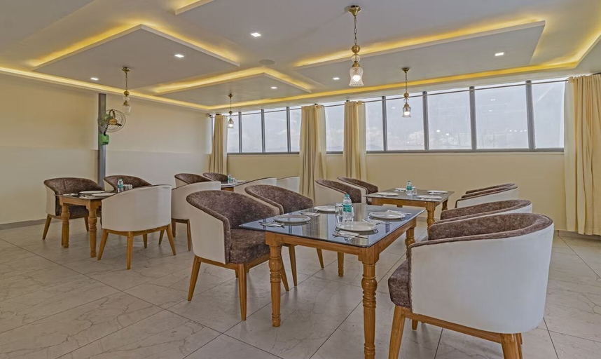 Dining, Haveli Resort and Roots, Dehradun