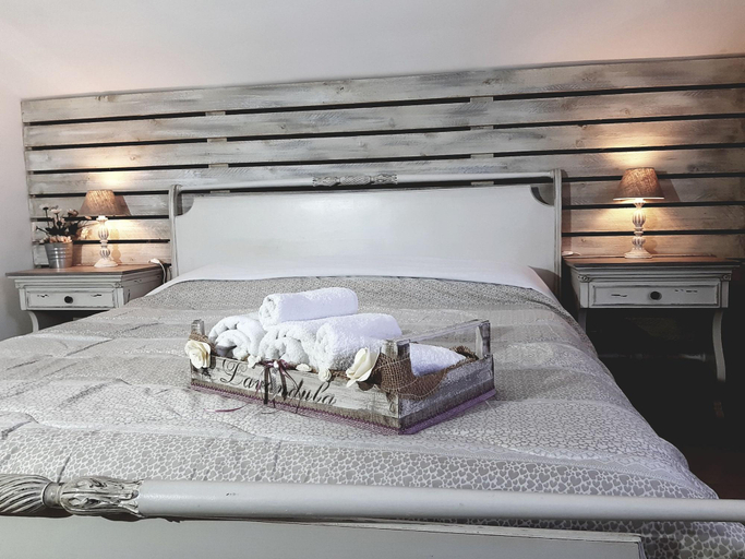 Bedroom 3, Grotta dei Puntali, Palermo
