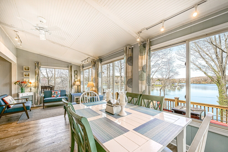 Food & Drinks 5, Cottage at the Lake - Waterfront Lake-view Home With Dock, Fireplace, Pool Table, Kayaks, & Firepit, Bedford