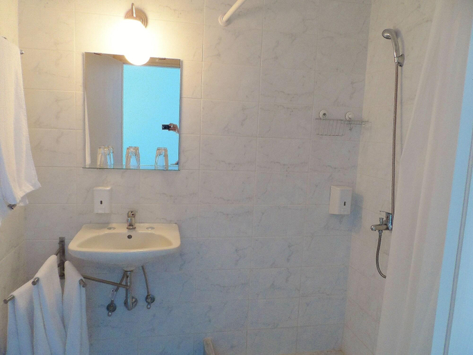 Bathroom 5, Homely Studios, North Aegean