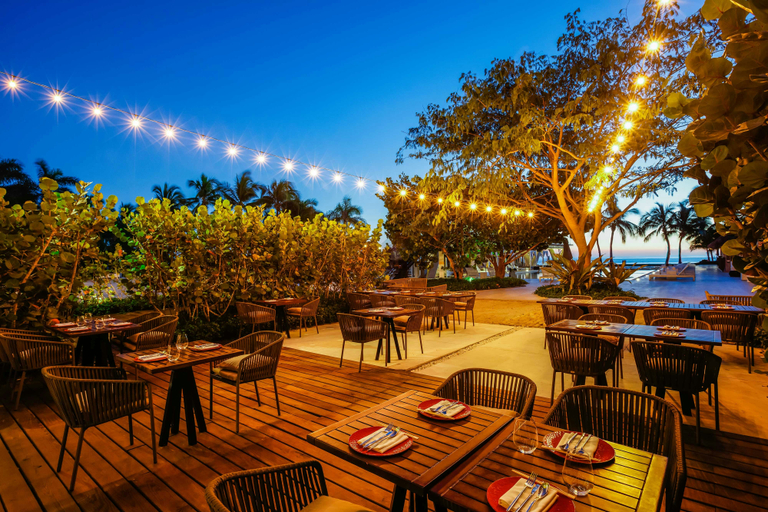 Food & Drinks 5, W PUNTA DE MITA, Compostela