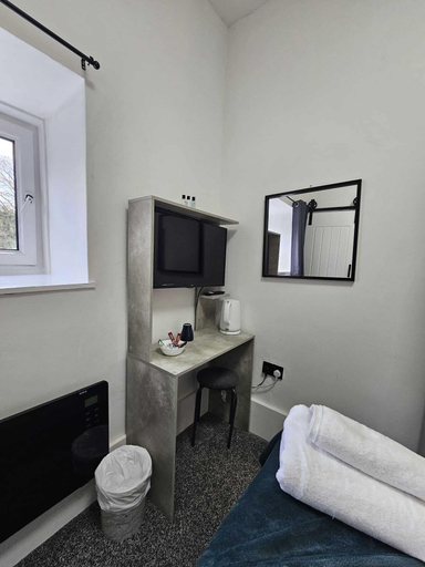 Bathroom 3, Edinburgh City Hotel, Edinburgh