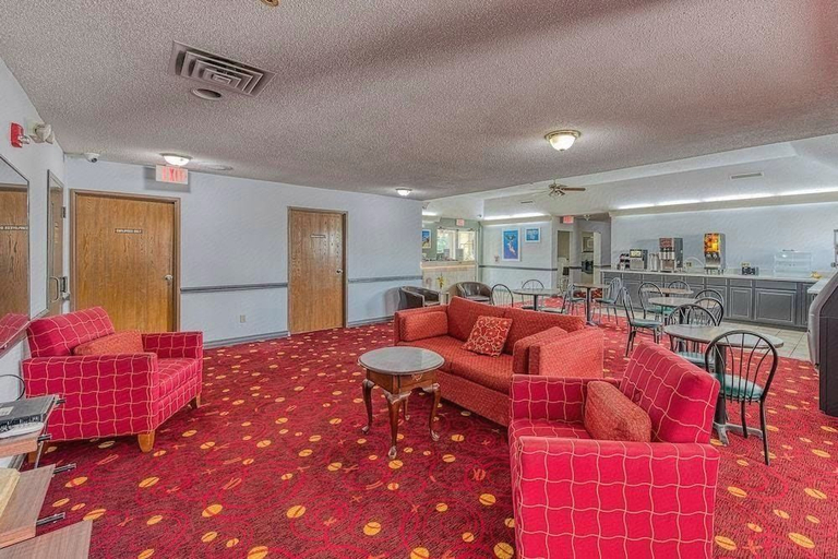 Others 5, American inn & Suites, Monroe