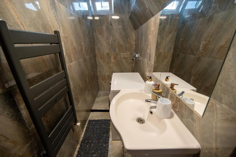 Bathroom 4, Barrique Brancoveanu - Breakfast, Brasov