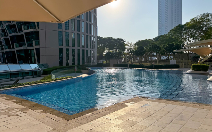 Outdoor pool 3, bnbme | Burj Vista Tower 1 | 3 + Maids, Dubai