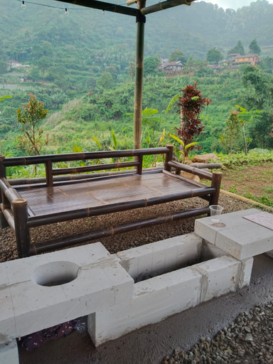 Exterior 3, Cihulu Budget Glamping, Bogor