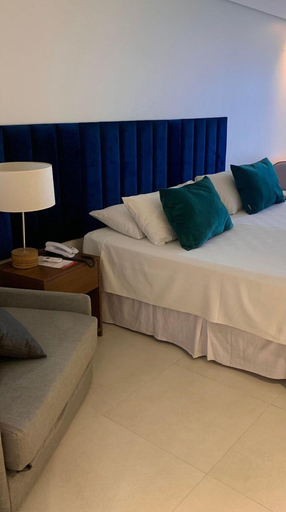 Others 4, HY Beach Flats - International, Recife