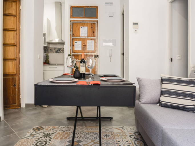 Room 5, 7 Condes 3, Málaga