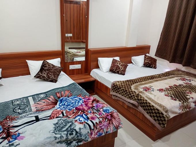 Bedroom 2, Hotel Barsana Palace, Near Mahakal Temple- 200 mts, Ujjain