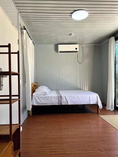 Room 5, Crossa Inn Siquijor, Siquijor
