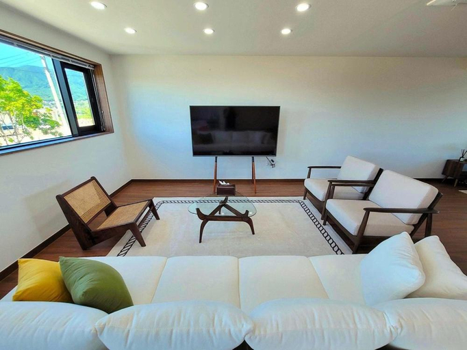 Others 5, Sorok Stay Gamseung Sookso, Gyeongju
