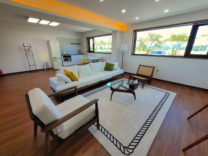 Others 5, Sorok Stay Gamseung Sookso, Gyeongju