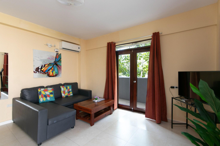 Public Area, Reef Beach Resort, General Luna
