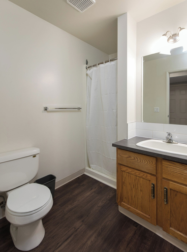 Bathroom, Mount Royal University Residences, Division No. 6