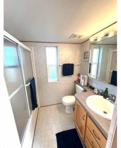 Bathroom, Rogue River Landing Resort, Curry
