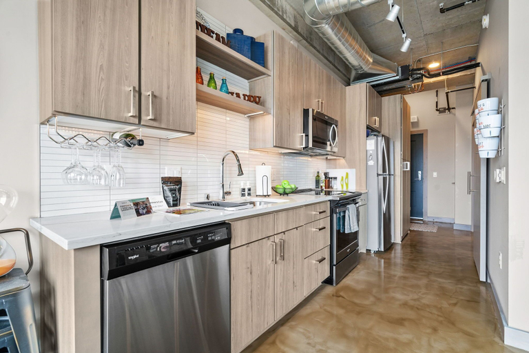 Others 4, Sable 804 - One Bedroom, Hennepin
