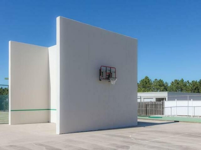 Exterior 5, Summer House 503B, Baldwin