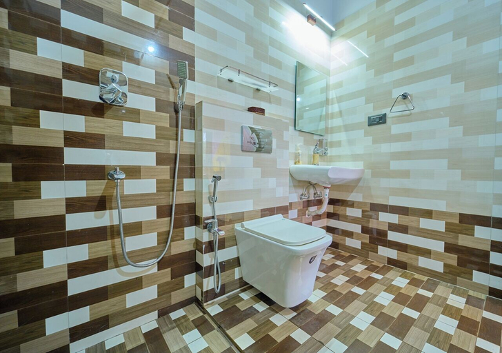 Bathroom 4, Emy Misty Charm Villa Ooty by VOYE HOMES, The Nilgiris