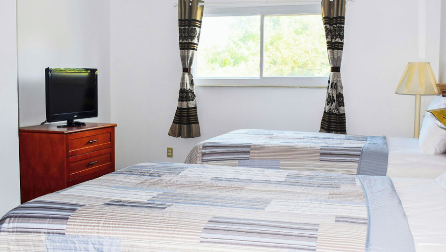 Bedroom 3, Magnuson Hotel Extended Stay Canton Ohio, Stark
