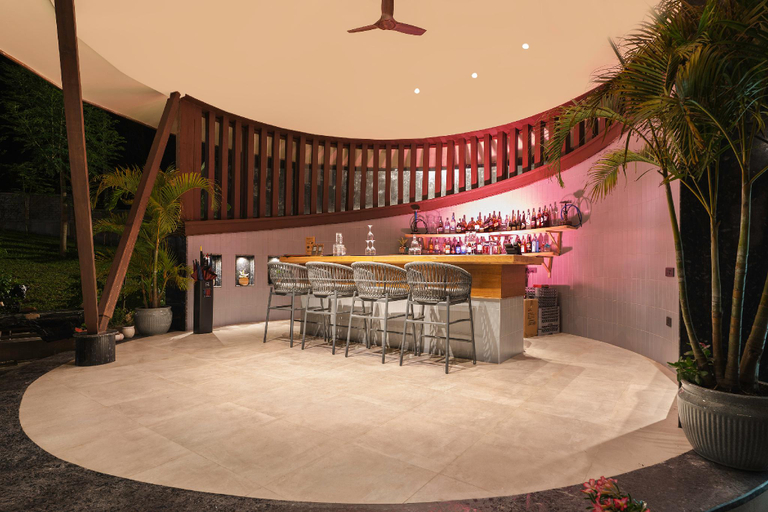 Bar/lounge 3, Latauli Sanctuary, Narayani