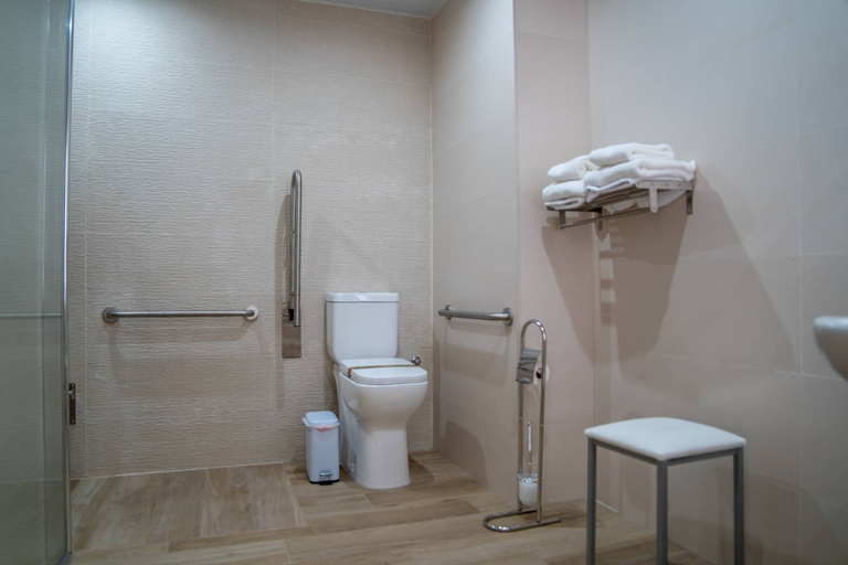 Bathroom 4, HOTEL RURAL LA TEJA, Badajoz