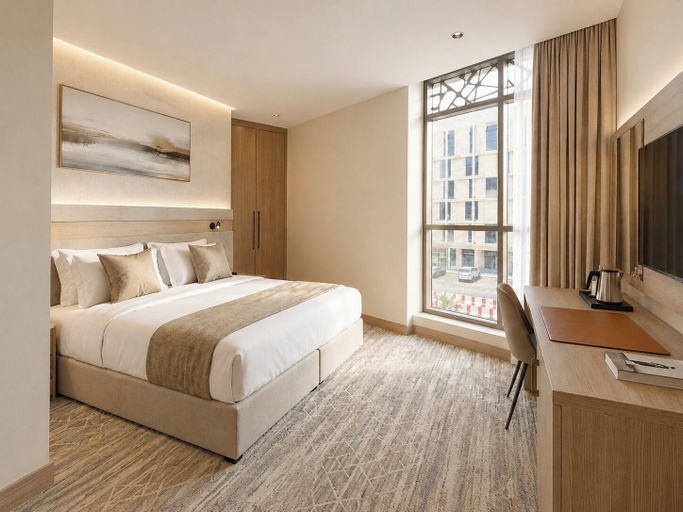 Bedroom 2, Amriya Hotel, Al Madinah Al Munawwarah