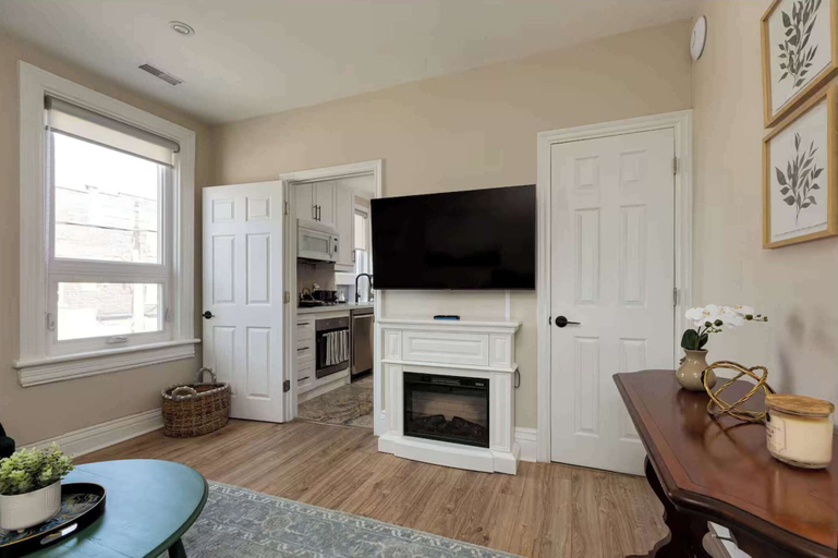Interior 5, 2BR Suite With LRG Patio!, Toronto