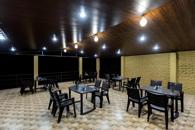 Food & Drinks, Camp Bagheera, Tehri Garhwal