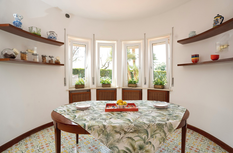 Food & Drinks, Villa Carolina Anacapri, Napoli