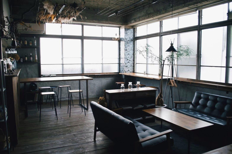 5, Guest House Loop, Kobayashi
