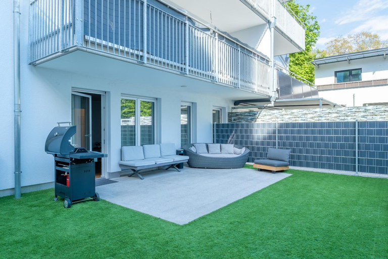 Others 4, Lit Living: Luxus - Box Spring - Parking - Terrace, Ludwigshafen am Rhein