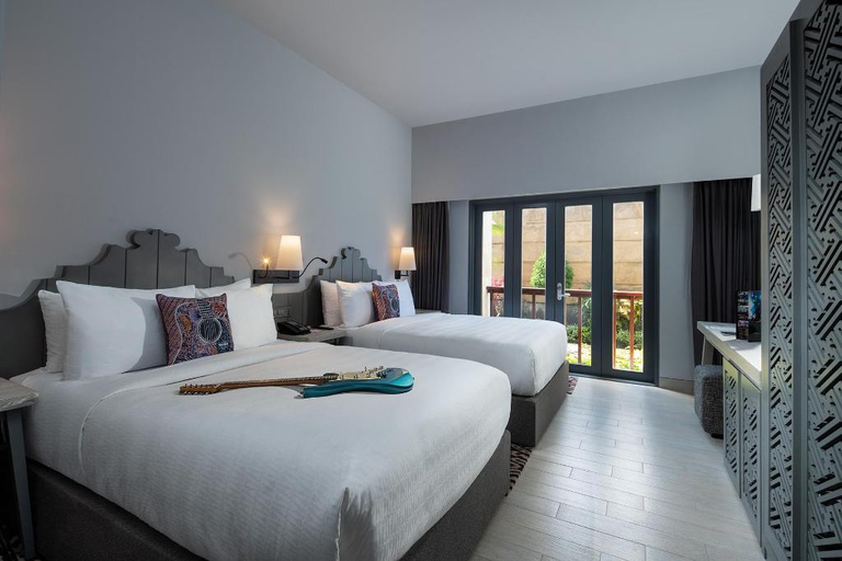 bedroom 26