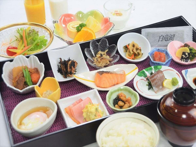 Food & Drinks 5, Hotel Van Cornell, Higashihiroshima