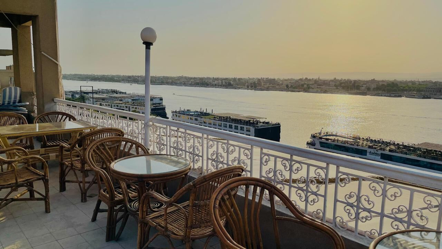 Food & Drinks 3, Merryland Hotel Luxor, Luxor