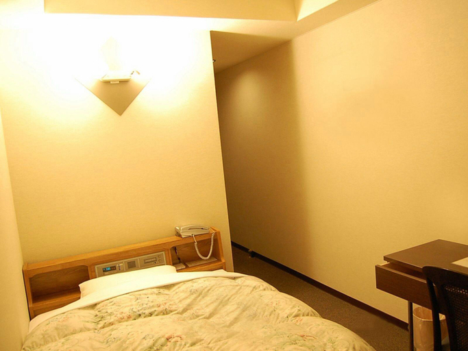 Bedroom 2, PURPLE HOTEL Futsukaichi, Chikushino