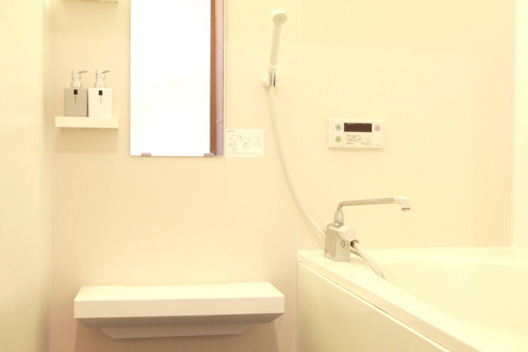 Bathroom 3, One Fine Day Guesthouse, Chiba