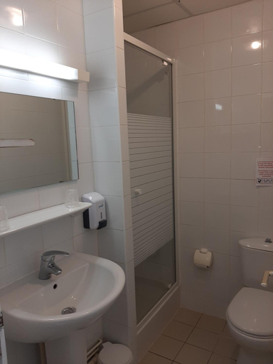 Bathroom 4, Stella Maris, Pas-de-Calais