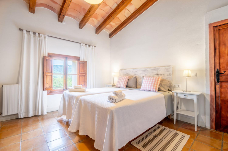 Bedroom 2, Agroturismo Son Bauzanet, Baleares