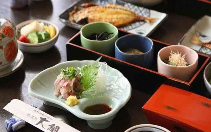 Food & Drinks 2, Gyosaiyado Oodai, Atami
