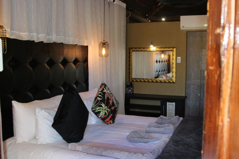 Bedroom 3, Lapa Lange Game Lodge, Mariental Rural
