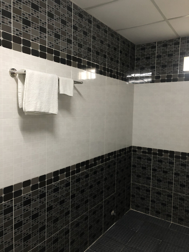 Bathroom 4, Tan Dat Hoa Hotel, Tan Phu