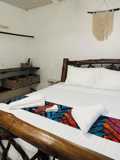 Room 2, Savita House Diani, Msambweni