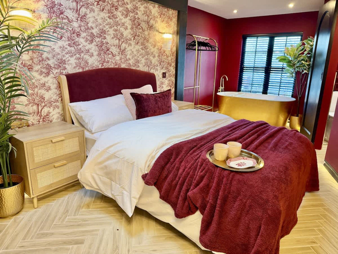 Room 2, Gold Bath Japandi 2 Apts Bham City Centre, Birmingham